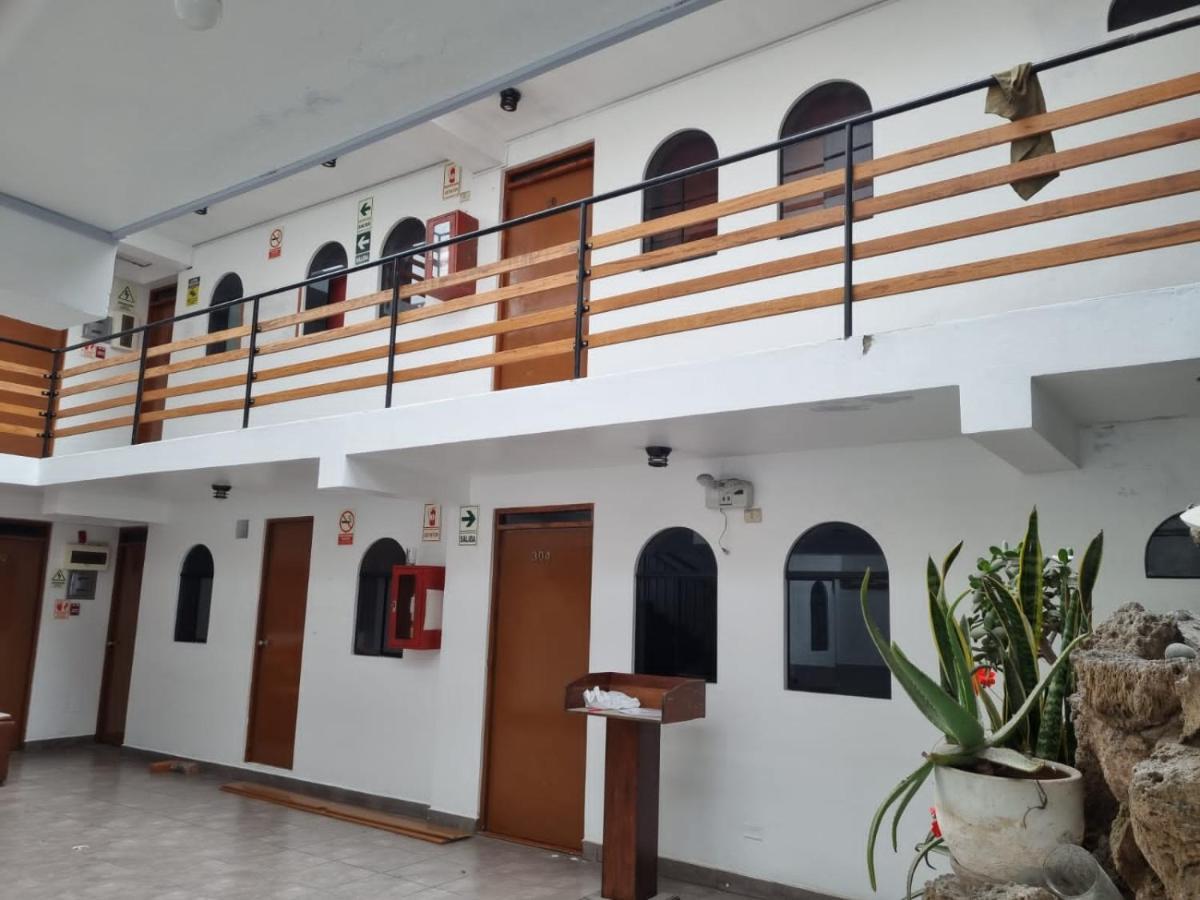 Hostel Thay83 Miraflores リマ エクステリア 写真
