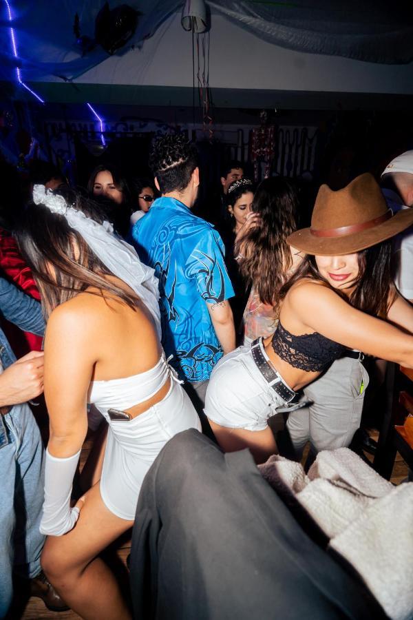 Hostel Thay83 Miraflores リマ エクステリア 写真