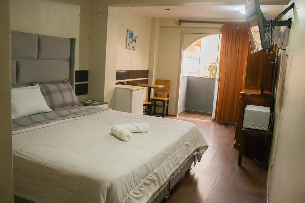 Hostel Thay83 Miraflores リマ エクステリア 写真